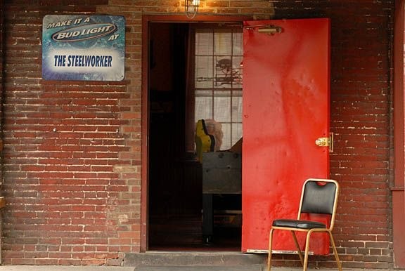 The_Steelworker_bar_Lewistown_PA_016_sm
