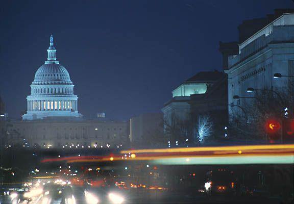 US_Capitol_night_street_01_sm