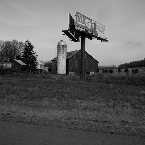 Drive_in_PA_12-10_bw_009_p