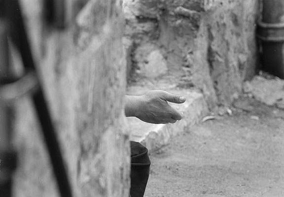 Beggars_hand_Jerusalem_bw_sm